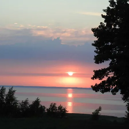 ホームステイ Pokoje Nad Zalewem Wislanym Suchacz